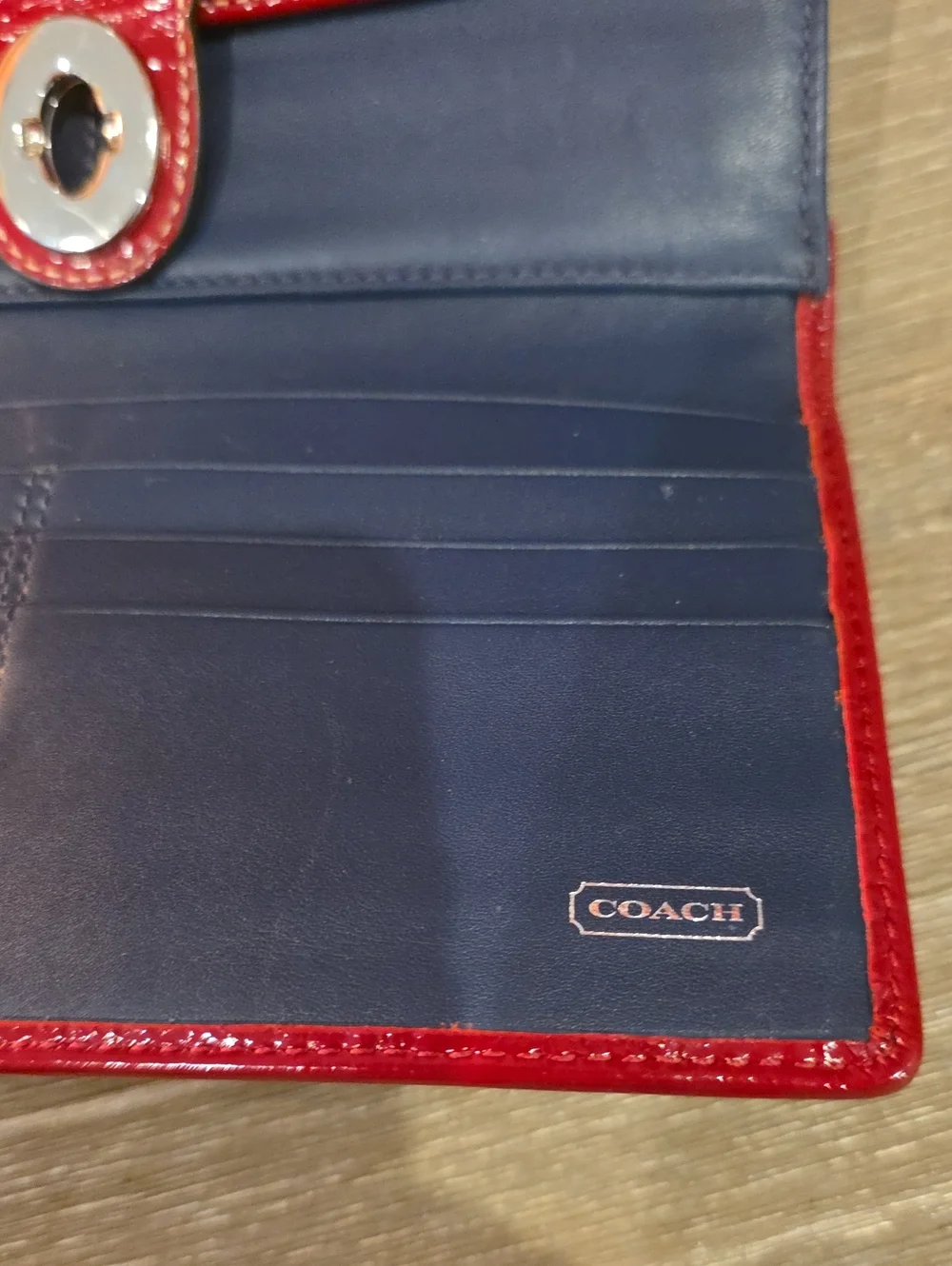 Coach Poppy Gigi Buckle WALLET